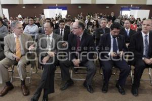 INFORME . RECTOR IBERO