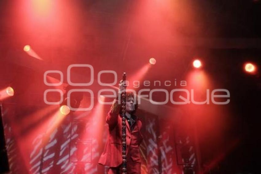 CONCIERTO . ENRIQUE BUNBURY