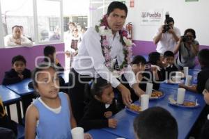 INAUGURACIÓN DESAYUNADOR EN PRIMARIA