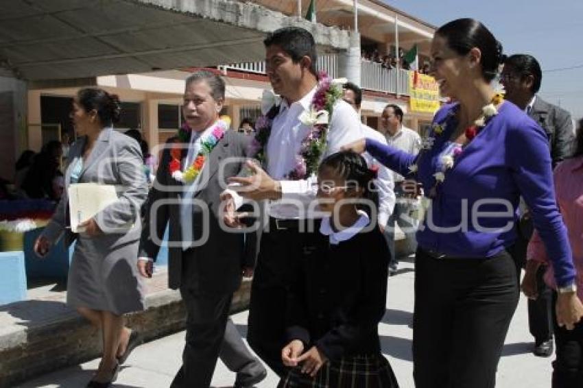 INAUGURACIÓN DESAYUNADOR EN PRIMARIA