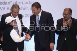 ENTREGA DE BECAS BBVA BANCOMER