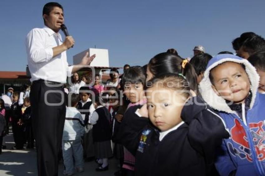 INAUGURACIÓN DE ESPACIOS EDUCATIVOS