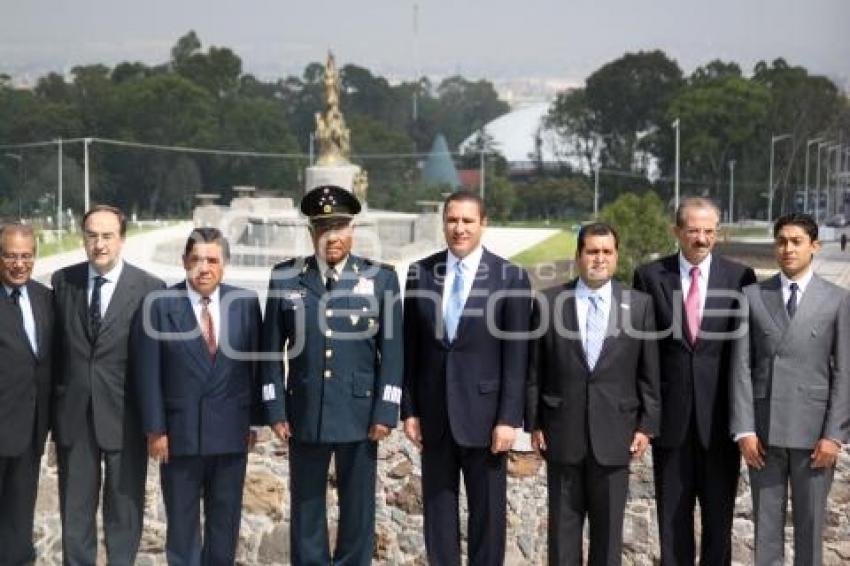 MONEDA CONMEMORATIVA 15O ANIVERSARIO LUCTUOSO IGNACIO ZARAGOZA