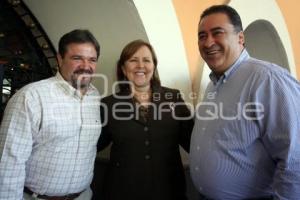 ANA TERE ARANDA Y HUMBERTO AGUILAR