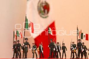 EXPOSICIÓN MINIATURAS DEL DESFILE DEL 5 DE MAYO