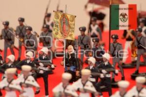 EXPOSICIÓN MINIATURAS DEL DESFILE DEL 5 DE MAYO