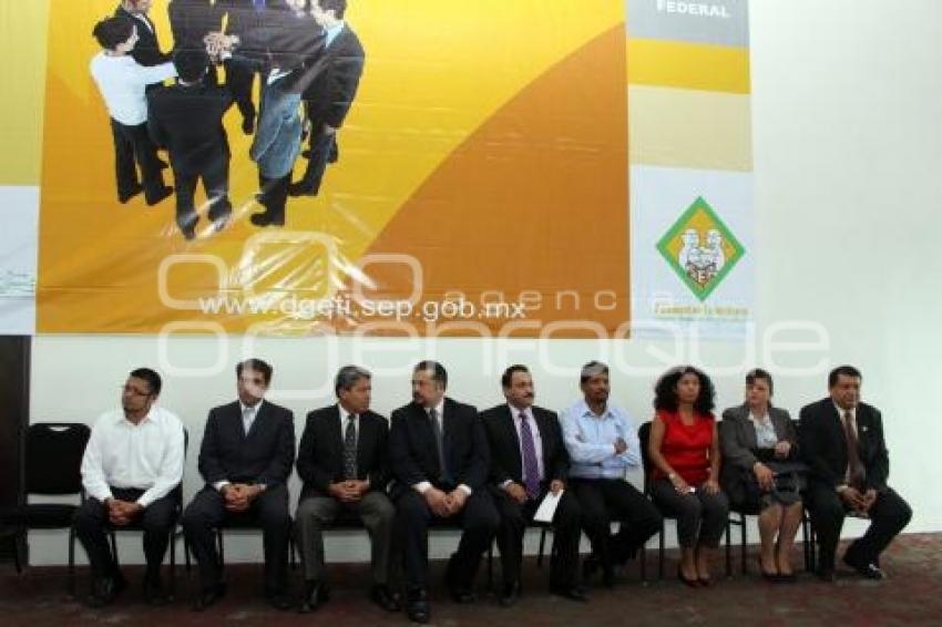REUNIÓN NACIONAL DE VINCULACIÓN 2012