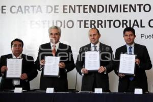 FIRMA ACUERDO ESTUDIO TERRITORIAL PUEBLA TLAXCALA