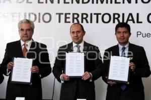 FIRMA ACUERDO ESTUDIO TERRITORIAL PUEBLA TLAXCALA