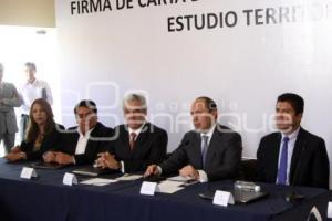 FIRMA ACUERDO ESTUDIO TERRITORIAL PUEBLA TLAXCALA