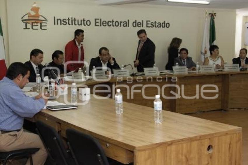SESIÓN IEE
