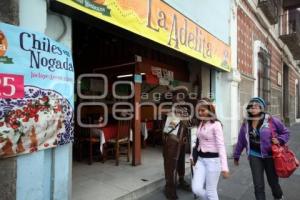 OFRECEN COMERCIOS NOCHE MEXICANA