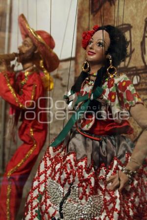 EXPOSICIÓN HILOS EN LIBERTAD:MEXICANOS DE CORAZÓN