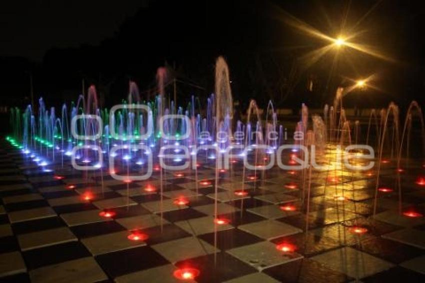 ILUMINACIÓN FUENTES Y PALACIO MUNICIPAL