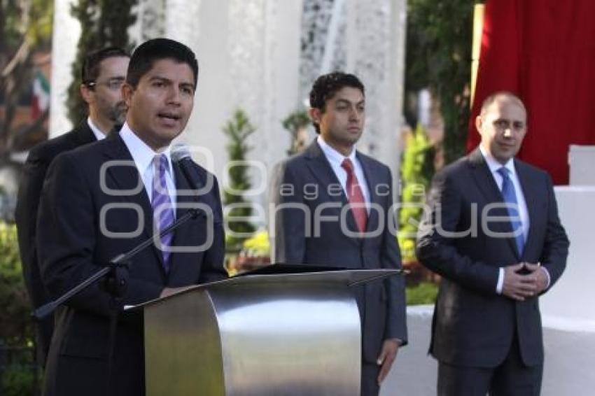HONORES A LA BANDERA