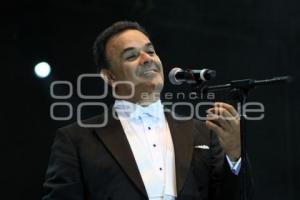 FERNANDO DE LA MORA