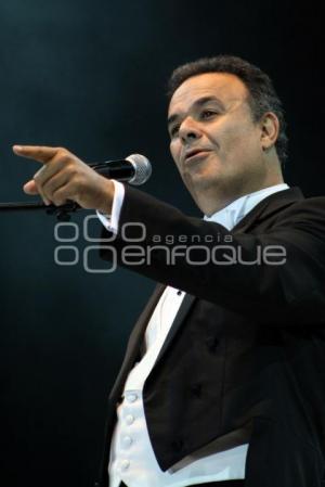 FERNANDO DE LA MORA