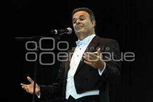 FERNANDO DE LA MORA