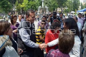 FERNANDO MANZANILLA SE REÚNE CON INTEGRANTES YO SOY 132