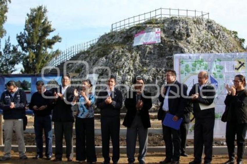 EDUARDO RIVERA SUPERVISA OBRA EN EL CUEXCOMATE