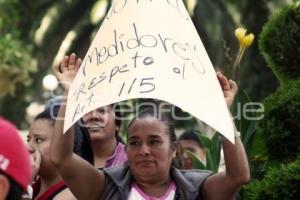 COMERCIANTES EXIGEN REPARACIÓN DEL MERCADO 5 DE MAYO