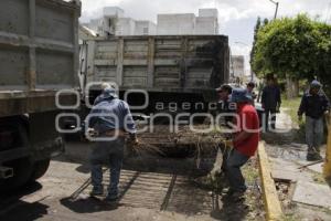 RETIRAN REJAS EN UNIDAD HABITACIONAL