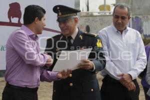 PRIMERA PIEDRA ESTANCIA CANINA
