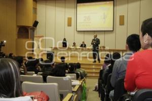 MIGUEL CARBONELL PRESENTA LIBRO EN DERECHO DE LA BUAP