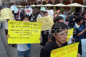 MARCHA EN CONTRA DE LA REFORMA LABORAL