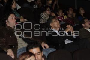 ASISTE CUAUHTÉMOC CÁRDENAS A PRESENTACIÓN DOCUMENTAL