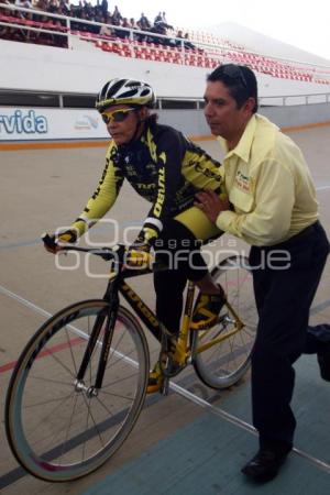 RECORD CICLISTA CARMEN ALICIA "POPIS" MUÑIZ