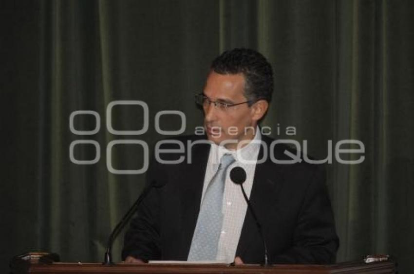 IFAI . ANGEL TRINIDAD ZALDIVAR