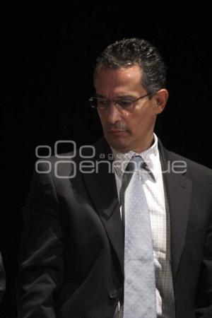 IFAI . ANGEL TRINIDAD ZALDIVAR