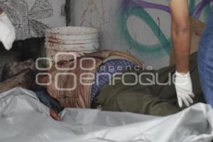 ASESINADO A GOLPES