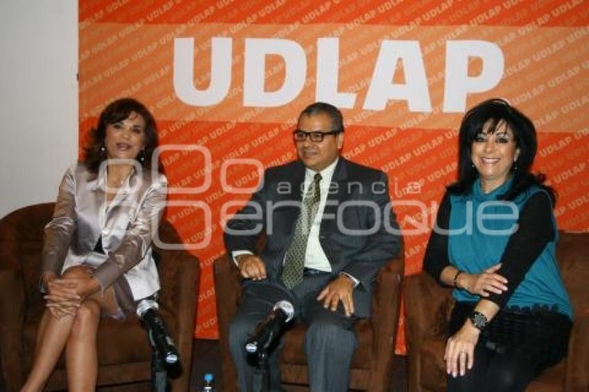 SENADORA BLANCA ALCALA Y LUCERO SALDAÑA UDLAP