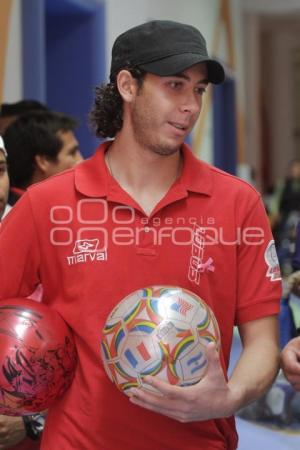 LOBOS BUAP VISITAN EL CRIT