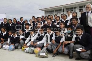 INAUGURACIÓN AULAS TELESECUNDARIA