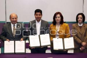 FIRMA DE CONVENIO AYUNTAMIENTO-IAPEM