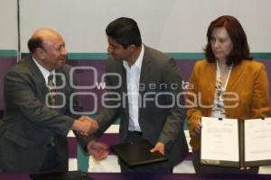 FIRMA DE CONVENIO AYUNTAMIENTO-IAPEM