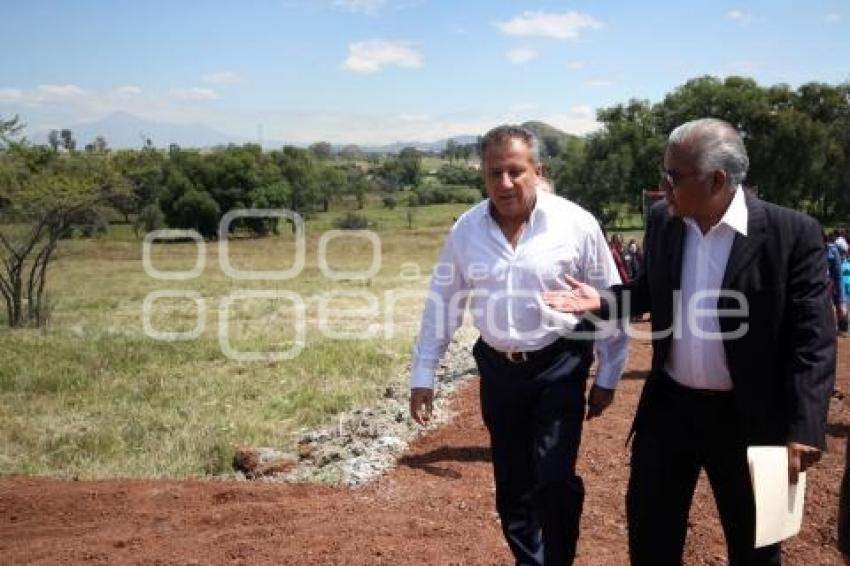 PRIMERA PIEDRA FACULTAD DE BIOLOGÍA BUAP