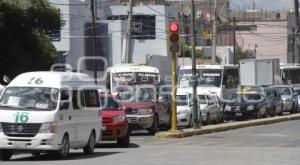 EMBOTELLAMIENTO POR OBRAS PAVIMENTACIÓN