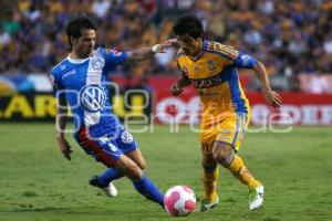 FUTBOL . TIGRES VS PUEBLA