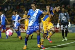 FUTBOL . TIGRES VS PUEBLA