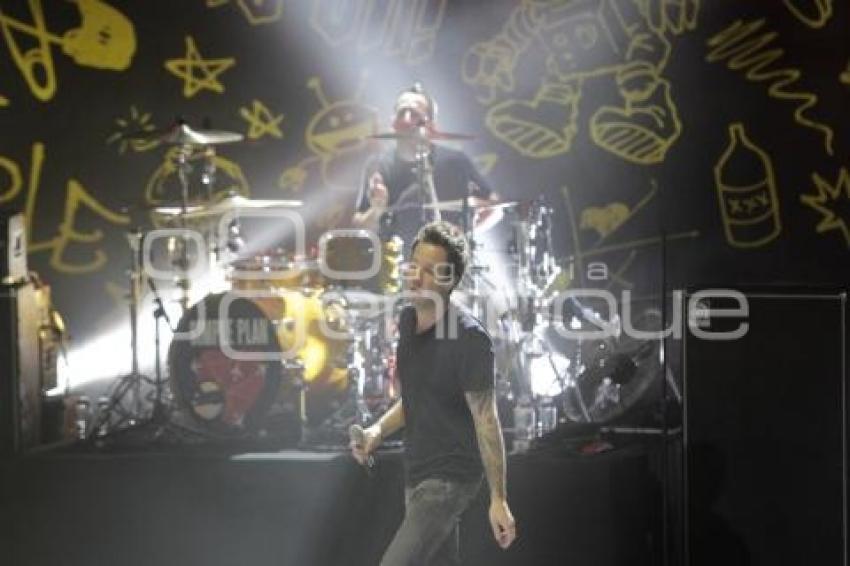 CONCIERTO . SIMPLE PLAN