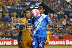 FUTBOL . TIGRES VS PUEBLA