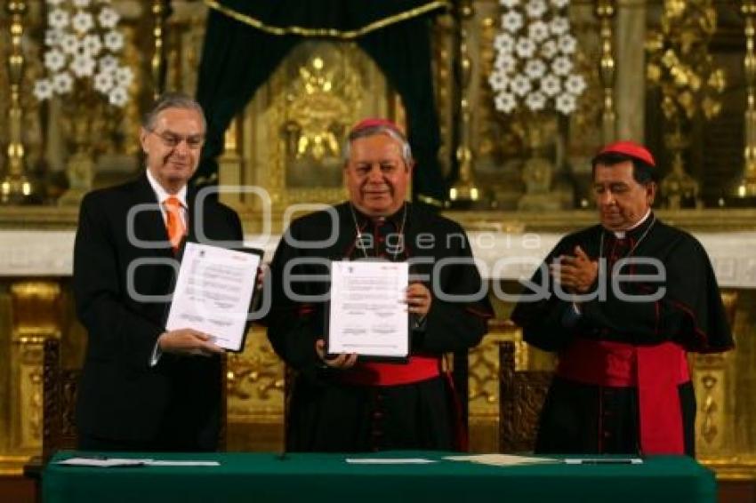 FIRMA CONVENIO ARQUIDIOCESIS DE PUEBLA UDLAP