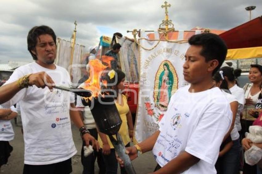 ANTORCHA GUADALUPANA LLEGA AL MERCADO LA UNIÓN