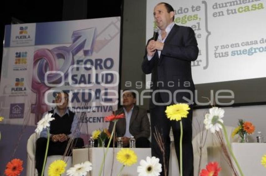 FORO SALUD SEXUAL EN EL CENTRO ESCOLAR MORELOS