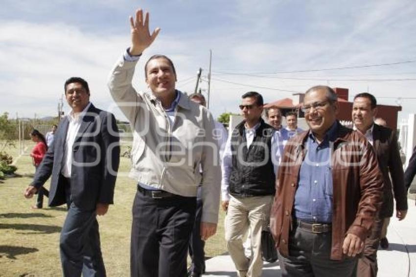 INAUGURAN ESPACIOS EDUCATIVOS