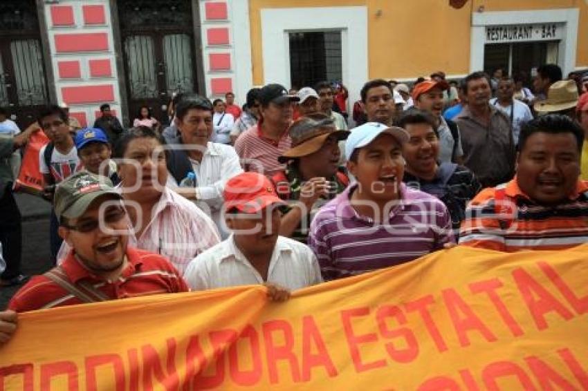 MANIFESTACIÓN MAESTROS